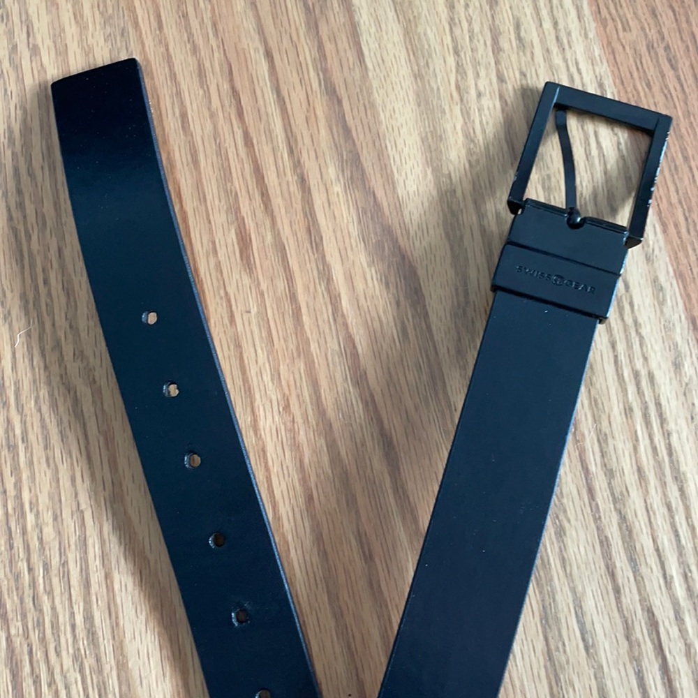 Reversible Swiss Gear belt